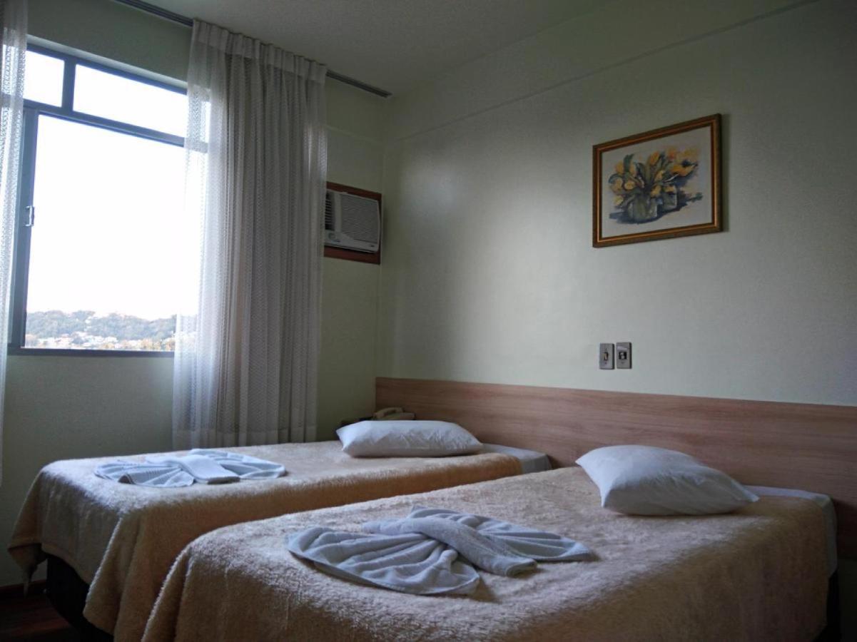 Oyo Hotel Farol Joaçaba 外观 照片