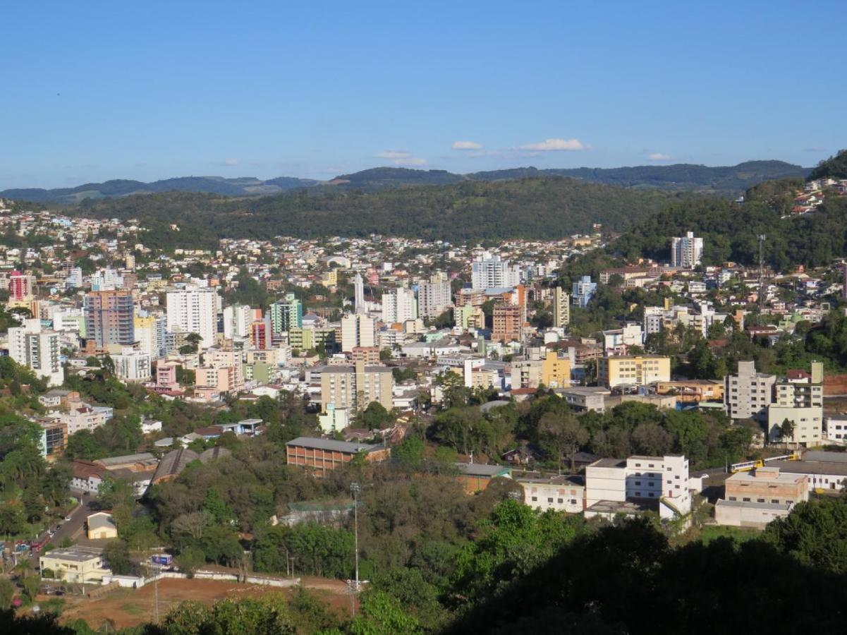 Oyo Hotel Farol Joaçaba 外观 照片