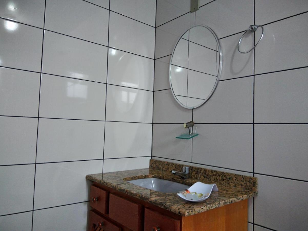 Oyo Hotel Farol Joaçaba 外观 照片