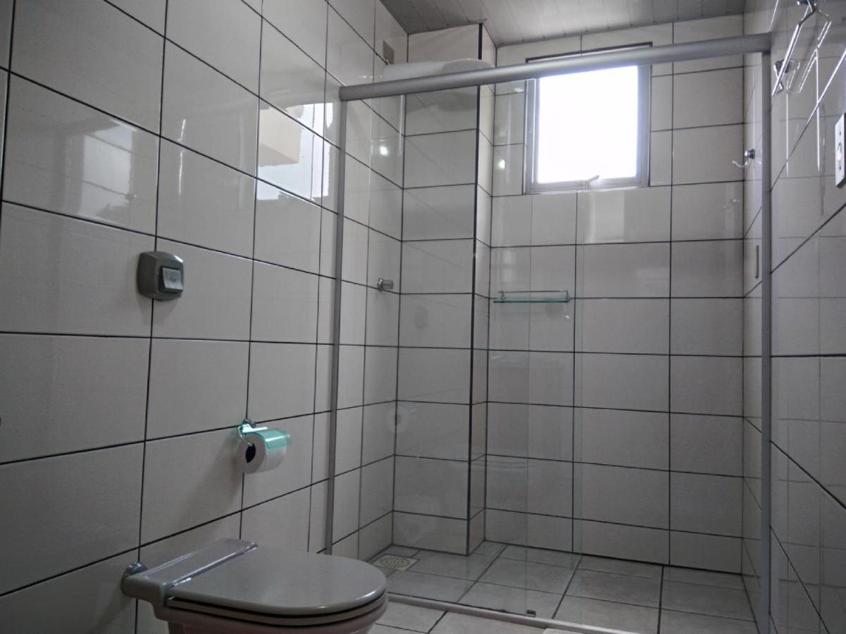 Oyo Hotel Farol Joaçaba 外观 照片
